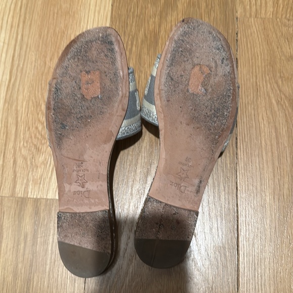 Christian Dior slides - Picture 4 of 8